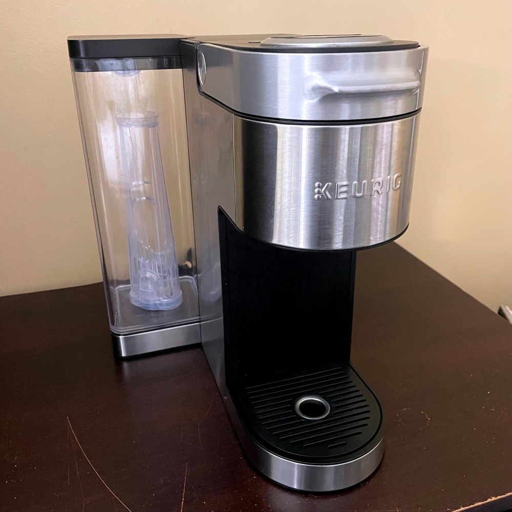Keurig K-Supreme Plus Smart Single Serve Coffee Maker Brushed Silver Stainless